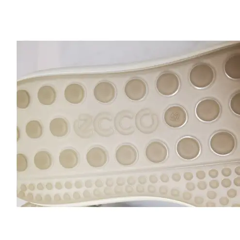 Ecco EUC Women’s Runner Sneakers Leather Light Blue Size 11 Wide EU 42 Inserts