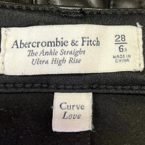 Abercrombie & Fitch  Women's Black Faux Leather Trim Straight Denim Jeans Size 6