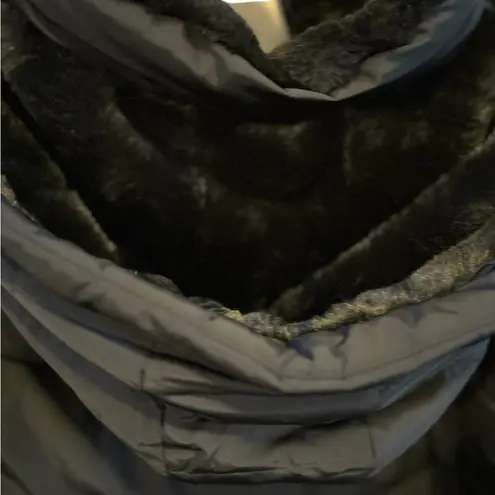 Andrew Marc Women's XL Black Hooded Puffer Jacket MidLength Winter Casual Formal