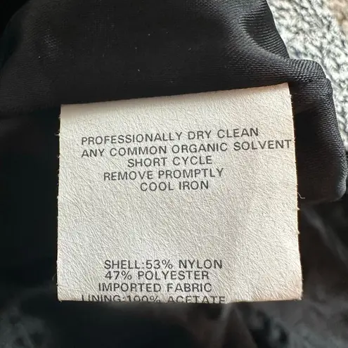 Jessica McClintock Collections black & silver one-shoulder top size 10