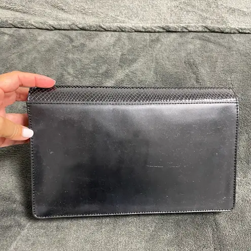 Banana Republic  clutch