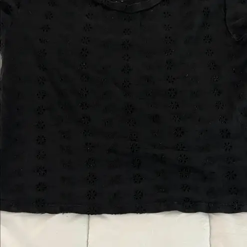 Brandy Melville  Black Eyelet Short Sleeve Crop Top