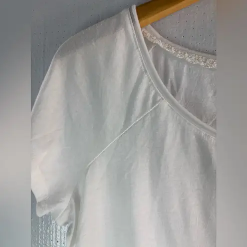 Velvet Tees Velvet L Dainty Pocket Short Sleeved White Tee Too