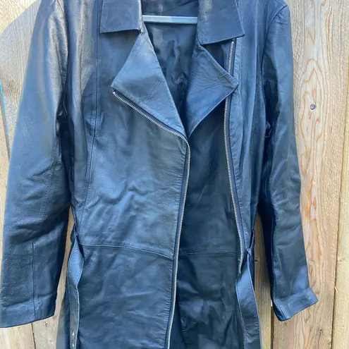 Newport News Women's 90s leather black trenchcoat size 6