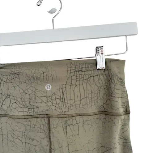 Lululemon  Wunder Train HR Biker Short 8" Green Tie Dye Athletic Gym Womens 6