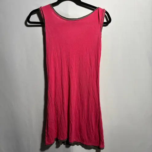 2 BIZZY Graphic Tank Top Pink Native American Face Feather Print Artsy Boho M ** Size M