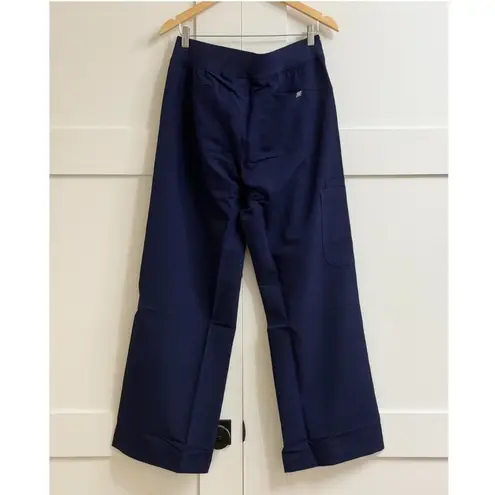 FIGS  High Waisted Isabel Wide Leg Scrub Pants in Navy, Size Large