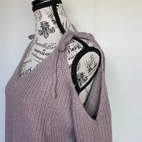 Amor Adore Boutique cold shoulder knit pullover sweater size S small