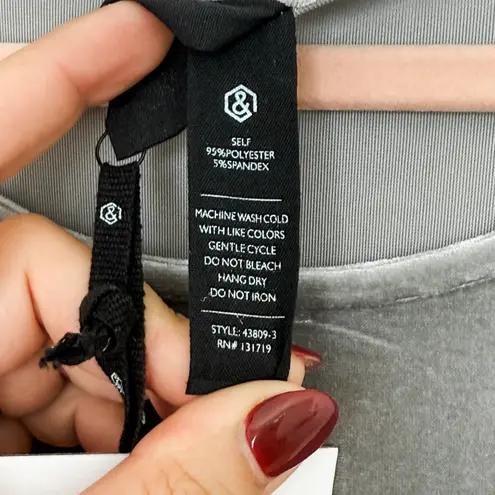 Agnes & Dora Womens Velvet Dress Size XL Gray 3/4 Sleeve Holiday Minimalist Glam