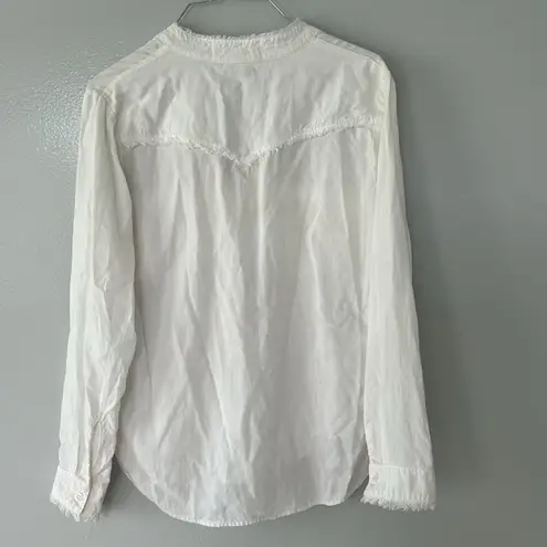 Cloth & Stone  Tencel Button Down Shirt  Raw hem and pockets Size Small White - Image 7