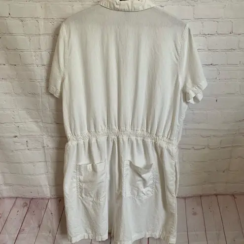 Universal Threads Universal Thread white linen shirt sleeve romper with pockets Size XXL