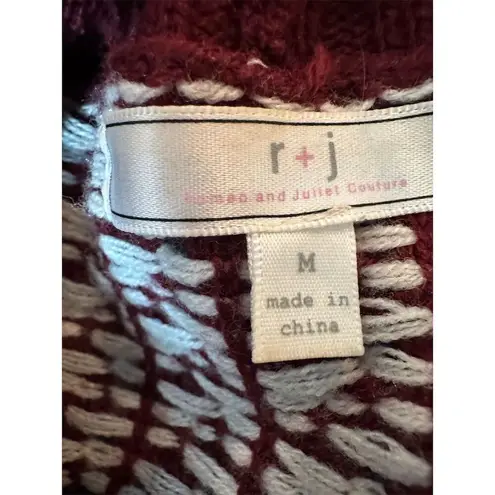 Romeo + Juliet Couture  Women's Burgundy Geometric Cardigan Sweater M