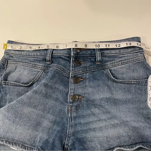 SO  High Rise Curvy Mom Short Denim Blue Women's Shorts size 7/28