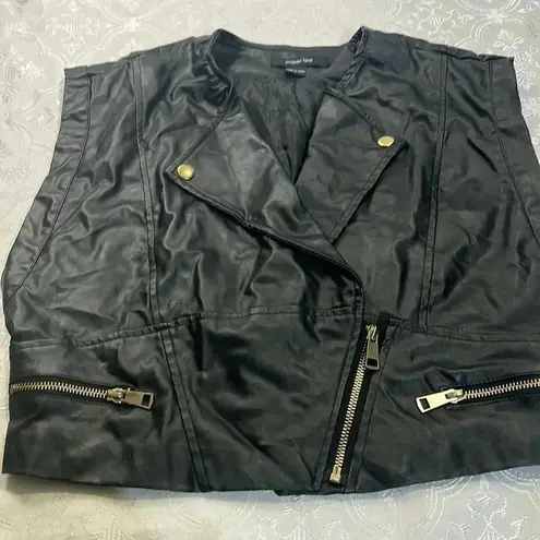 Paper + Tee Paper tee   Leather Jacket L