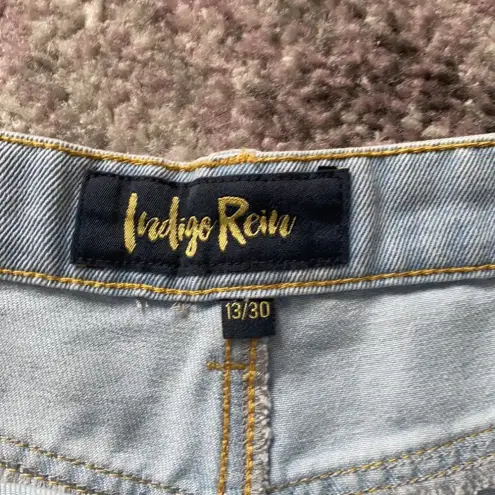 Indigo Rein  Women's Destroyed Distressed Bermuda Jean Denim Shorts Sz 13/30