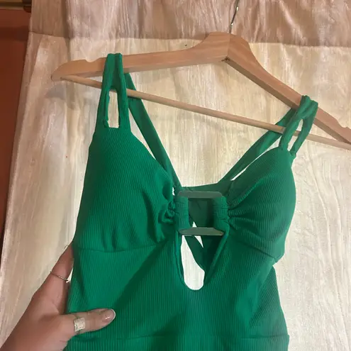 Becca Rebecca Virtue Modern Edge Ribbed Bandeau One Piece Swimsuit Green NWT L