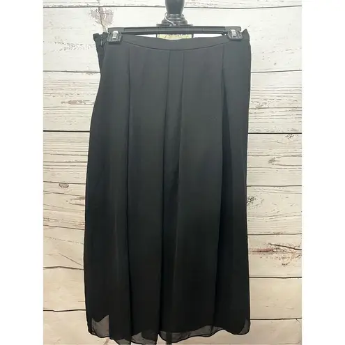 Anne Klein  size 4 black skirt with side zip - 2832