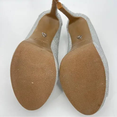 Thalia Sodi Women's Lenna Beaded-Heel Pumps in Silver Size 6M MSRP $60