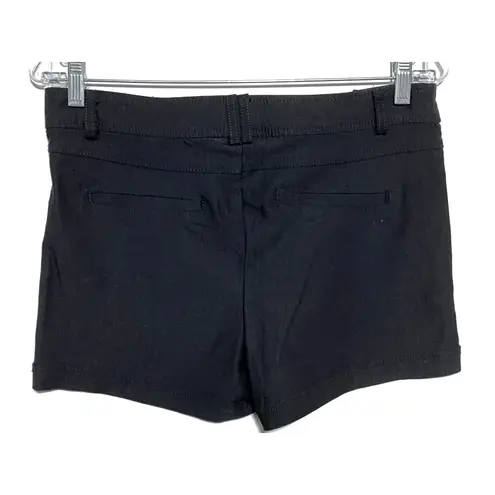 Ci Sono  Black Shorts Womens M Dressy Dinner Stretch Pockets Flat Front Rayon