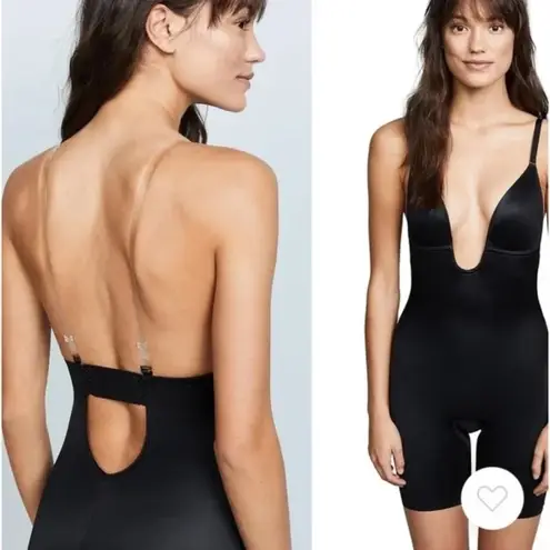 SKIMS Deep Plunge Shapewear Mid Thigh Bodysuit Black NWT NEW Small Onyx