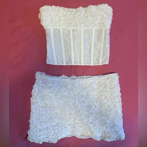 Outcast Zofia White 2 Piece Top & Skirt Set XS