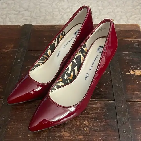 Anne Klein  Red Patent Leather High Heels 3.5" with Zipper Size 9