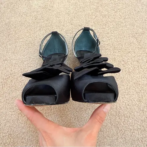 Nina Elga Black Satin Ruffle Platform Peep-Toe Stiletto Heels 7