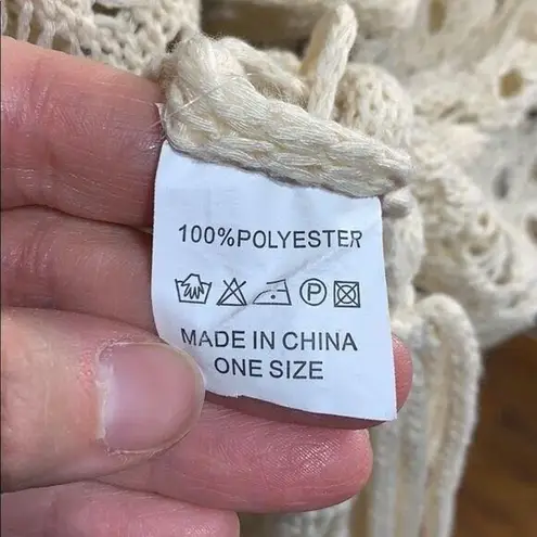 Boutique Womens Lacey Knit Crocheted Pullover Poncho Sweater Coverup Tan OS