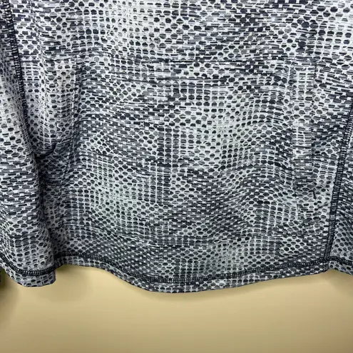 Talbots T by  Adrenaline Wrap Collar Pullover Long Sleeve Top Medium Thumbholes‎