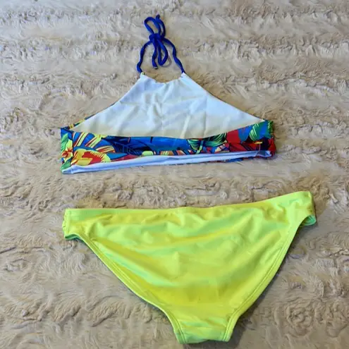 Hot Water Bikini size M top