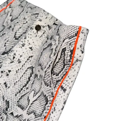 Pam & Gela Snake Print Shorts Lace Up Back Cotton Blend Women’s Size 25