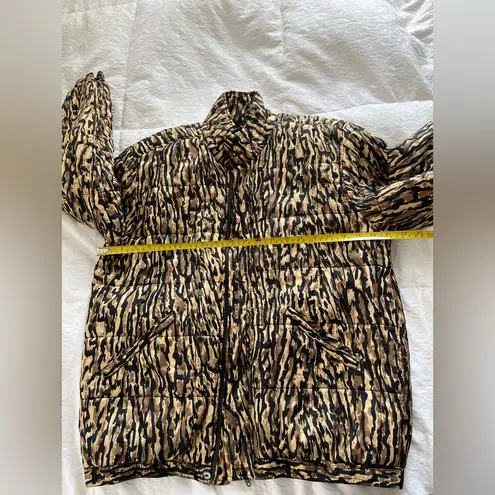 Vintage Clio women’s leopard print 100% silk jacket size small Black - Image 4