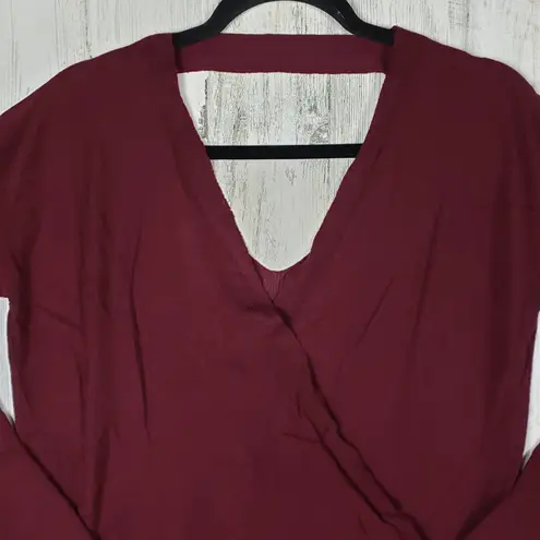 Vimmia NWT Shavasana Burgundy Open Back V-Neck Sweater Women's Size Medium
