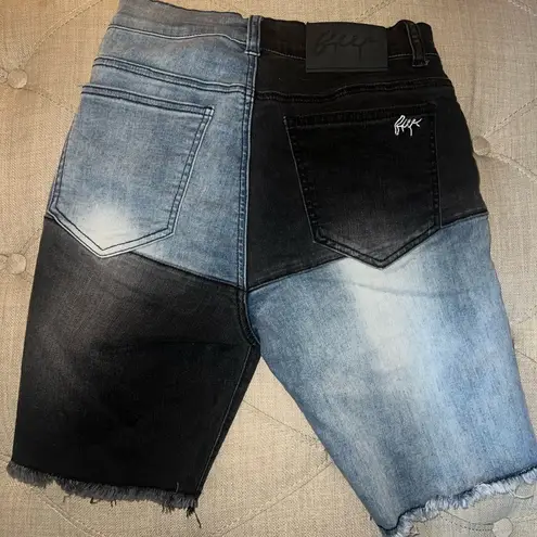 ‘Filthy wealth’ brand name original split denim shorts Black Size 26