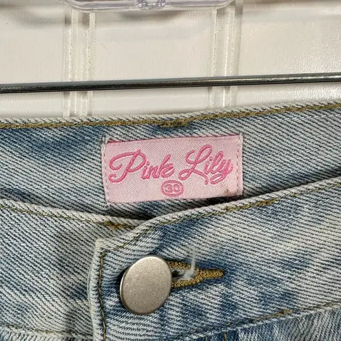 Pink Lily  Jeans Size 30 Light wash with Distressing