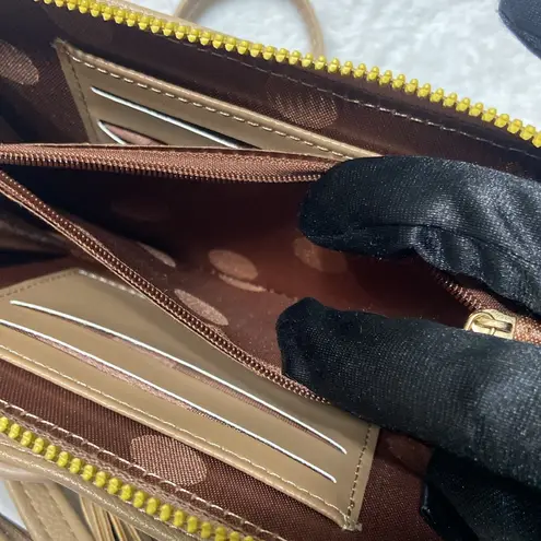 Malibu Skye Soft Mauve Color Crossbody Purse Bag NWOT Tan