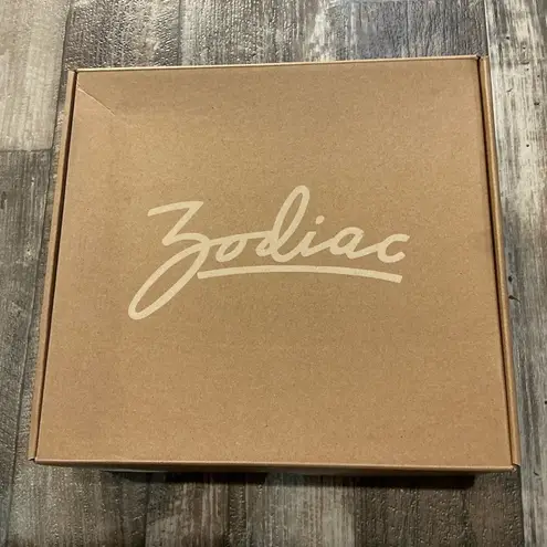 Zodiac Brown Combat & Moto Boots Size 6