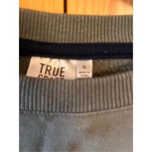 True Craft ￼  long sleeve sweatshirt, size small ￼(1648)