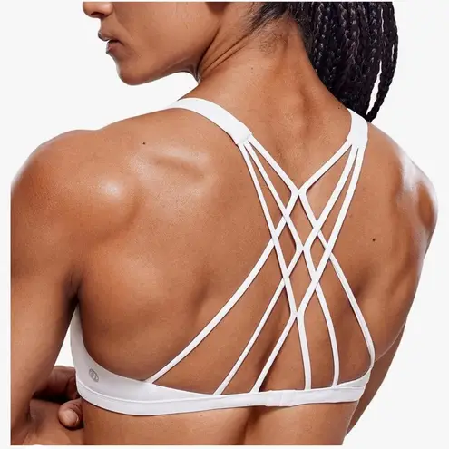 CRZ Yoga  white Women's Strappy Sports Bra - Criss Cross Back