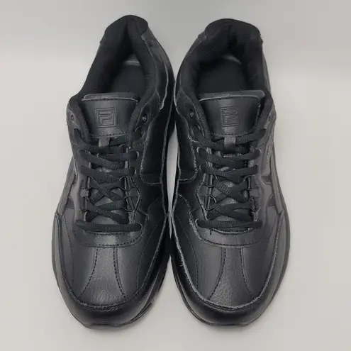 FILA  Womens Memory Workshift Slip Resistant Low Leather Sneakers Black Size 9