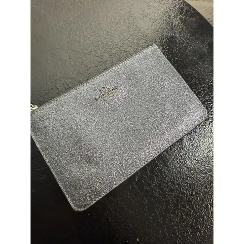 Coach  SMALL SILVER GLITTER STAR WALLET CLUTCH WRISTLET ZIP SILVER AUTHENTIC