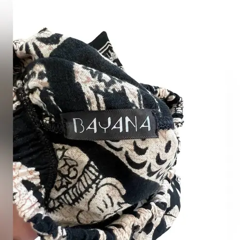 Bayana Black and White Elephant Print Maxi Skirt