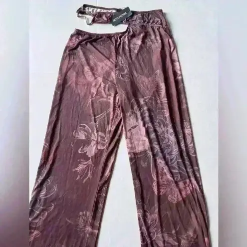 Pretty Little Thing PrettyLittleThings Women’s Floral Slinky Cut Out Wide Leg Pants Size 8‎