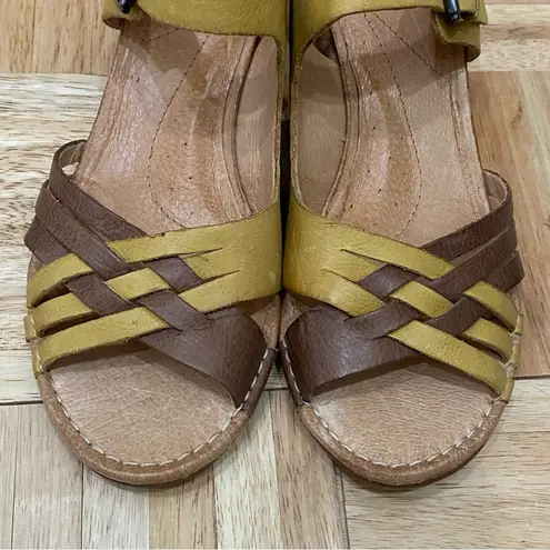 NAYA “Fausta” Yellow Woven Leather Ankle Strap Wedge Heeled Sandal Size 9