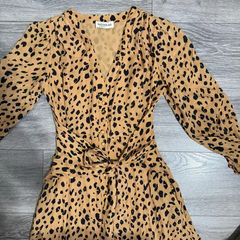 NICHOLAS Women Silk Tie