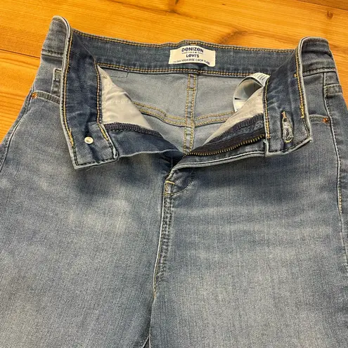 Denizen from Levi's Denizen Levi’s Ultra High Rise Crop Flare Light Medium Wash Zip Fly size 2