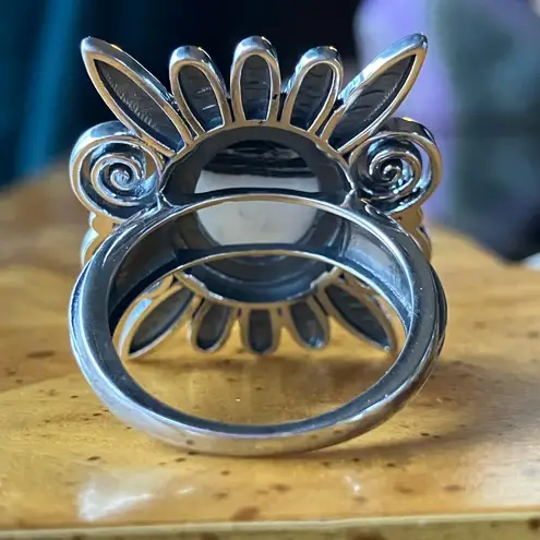 White Buffalo Sterling Silver Feather Ring Size 8 Black