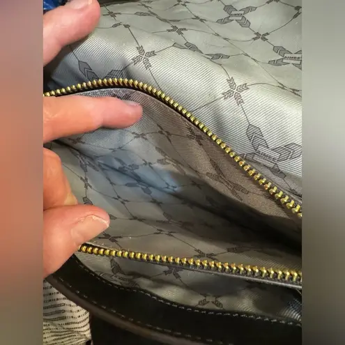 Aimee Kestenberg black leather purse with leopard print trim and stud details - Image 10