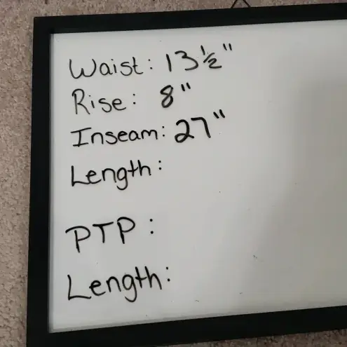 Free People  Low Rise Skinny Jeans Size 25‎