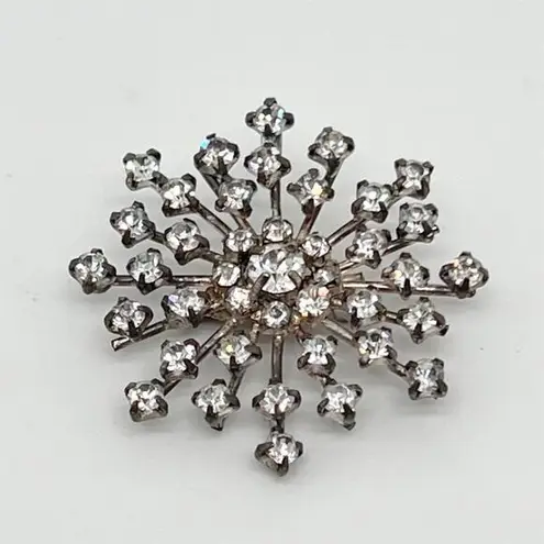 Vintage Silver Tone Rhinestone Winter Snowflake Brooch Pin